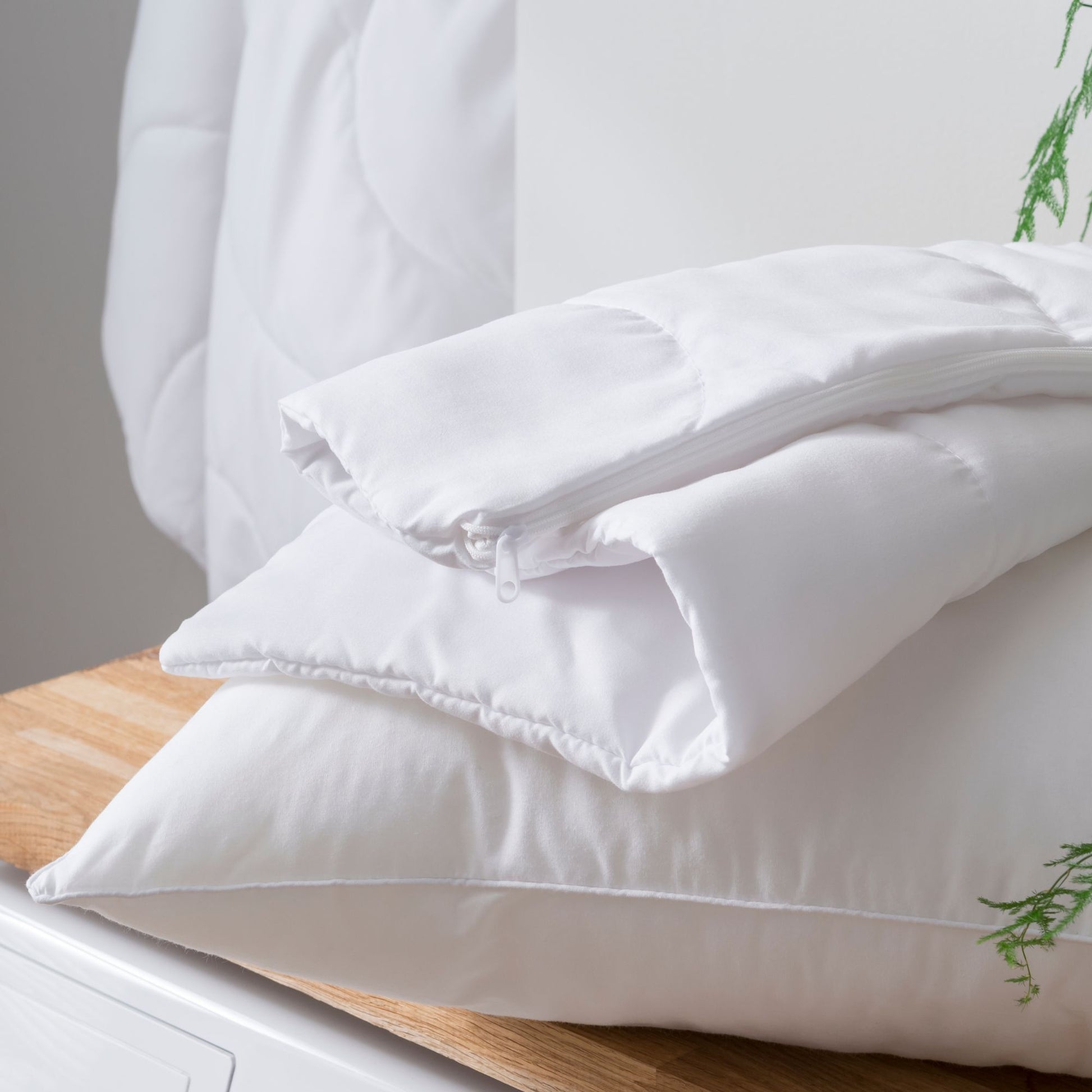 Hospitality Spundown Pillow Protector Lifestyle